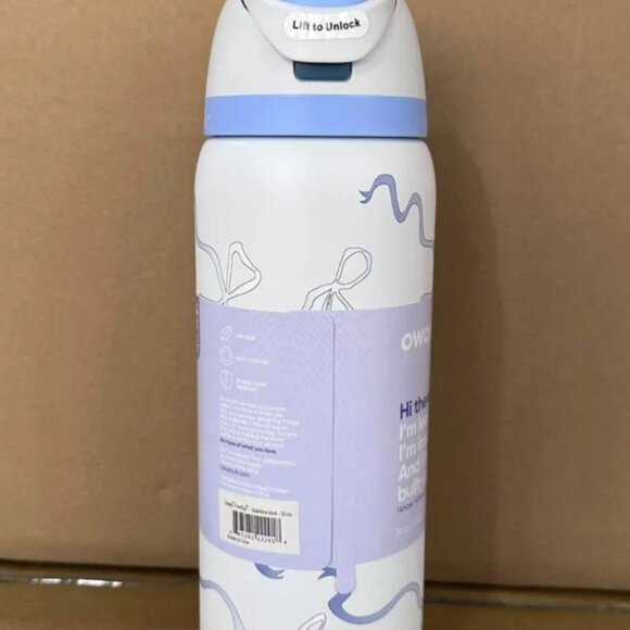 Brand-new Owala FreeSip 32oz Water Bottle in the Tied & True Blue Bows - Picture 4 of 4